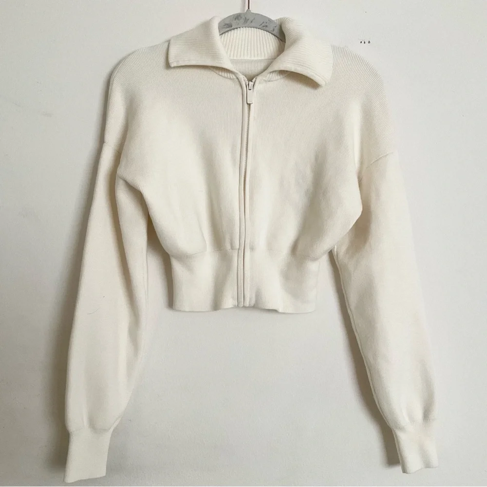 Alo Yoga Scholar Knit Cropped Full Zip Jacket Ivory XS
